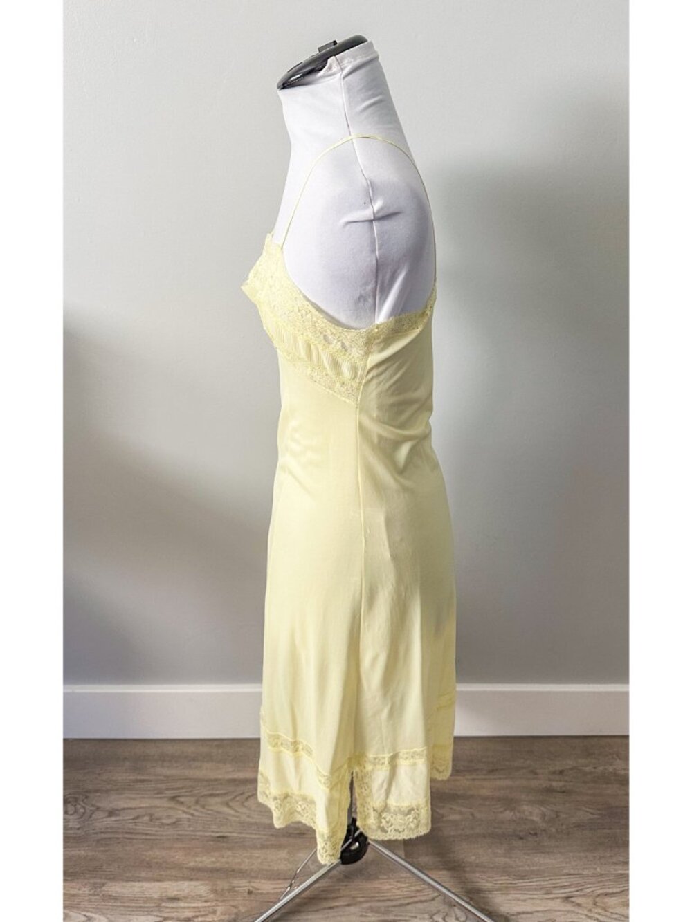 Vintage Butter Yellow Midi Lace Slip - Picture 7 of 10